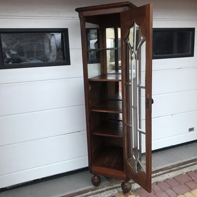 Oak Cabinet with Cut Crystal Glass Doors, 1932-WQQ-1807237