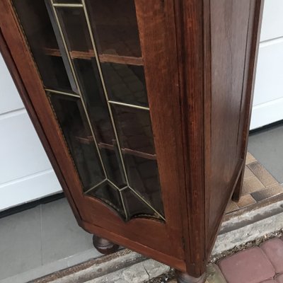 Oak Cabinet with Cut Crystal Glass Doors, 1932-WQQ-1807237