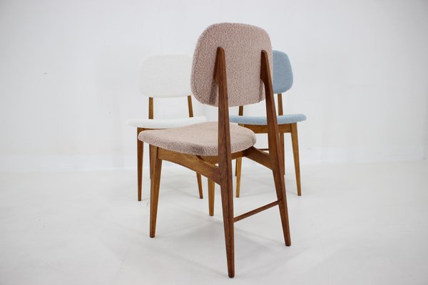 Oak Dining Chairs in Boucle, Former Czechoslovakia, 1960s, Set of 3-TZ-1741891