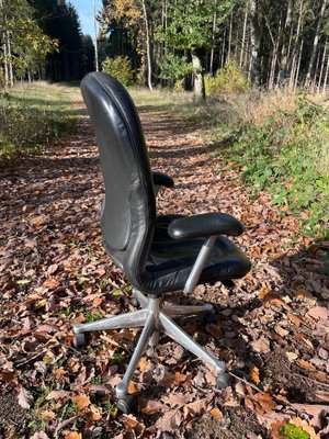 Office Armchair in Leather from Herman Miller-AVC-1452833