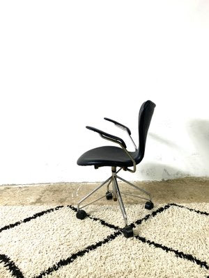 Office Chair by Arne Jacobsen for Fritz Hansen, Denmark, 1960s-EHR-1929636