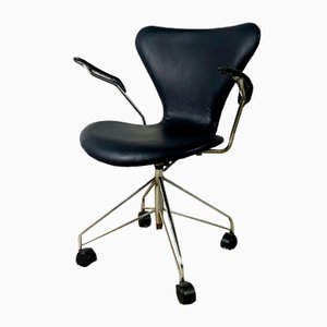 Office Chair by Arne Jacobsen for Fritz Hansen, Denmark, 1960s-EHR-1929636