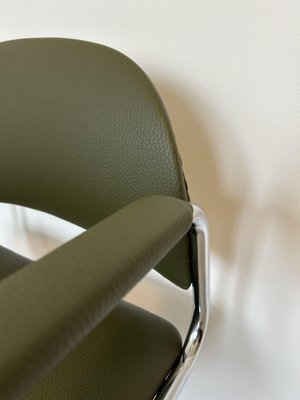 Olive Desk Chair from Kovona, 1980s-YNX-1821077