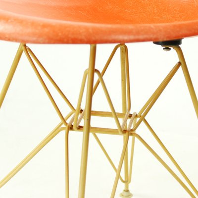 Orange Eiffel Shell Chair by Charles and Ray Eames for Herman Miller, 1960s-UL-1755691