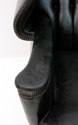 Original Leather Chesterfield Armchair in Georgian Style, 1950s-FER-1093960