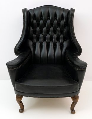 Original Leather Chesterfield Armchair in Georgian Style, 1950s-FER-1093960