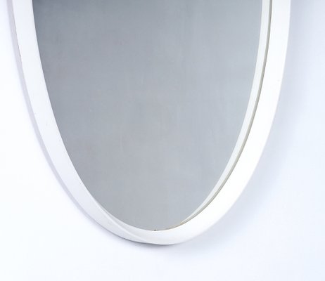 Oval White Wooden Wall Mirror, 1960s-SN-1030517