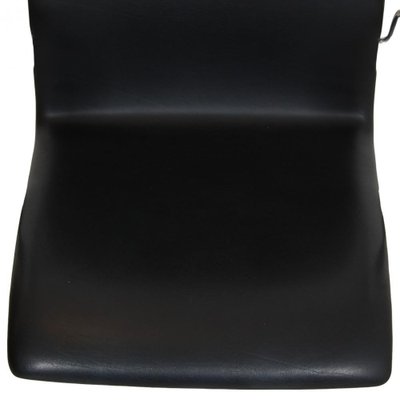 Oxford Chair in Black Leather by Arne Jacobsen-MTD-1800013