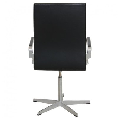 Oxford Chair in Black Leather by Arne Jacobsen-MTD-1800013