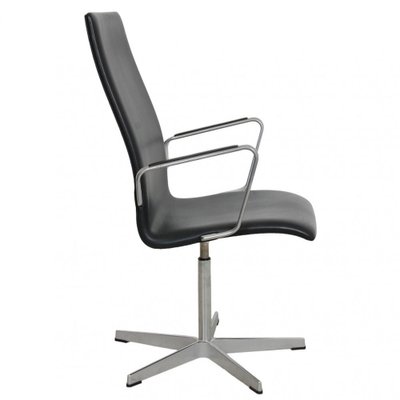 Oxford Chair in Black Leather by Arne Jacobsen-MTD-1800013