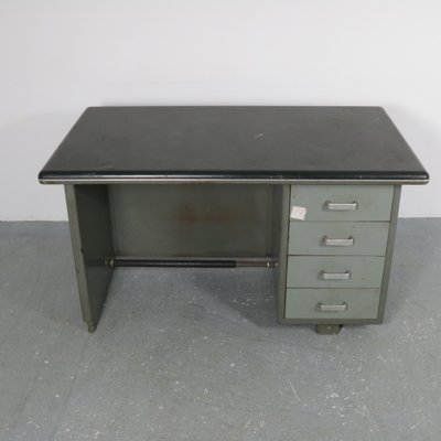 Palazzo Montecatini Metal Desk with Leather Top by Gio Ponti for Antonio Parma Saronno, 1930s-SXX-1077517