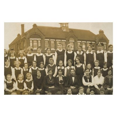 Panoramic Photograph of an English Class, 1921-NQ-840358