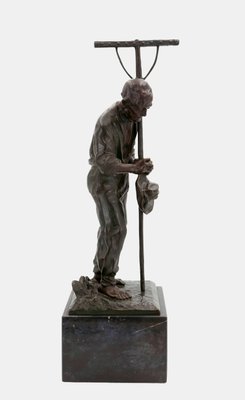 Paul Ludwig Kowalczewski, Field Worker with Rake, 1900, Bronze-TPH-2025953