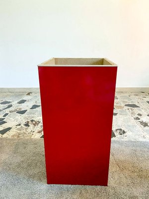 Pedestal in Bordeaux Formica, Italy, 1970-OAQ-1422991