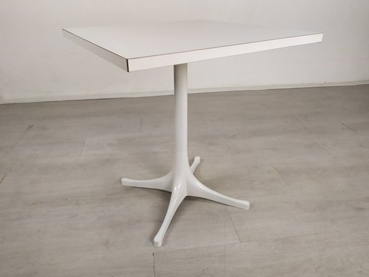 Pedestal Table from George Nelson-EAD-954020