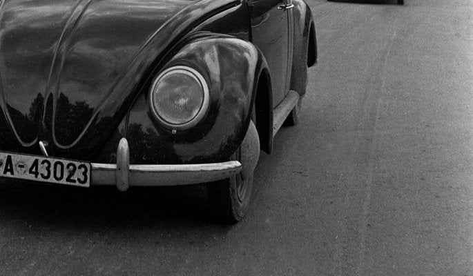 People Traveling in Volkswagen Beetle, Germany, 1939, Printed 2021-DYV-1021833