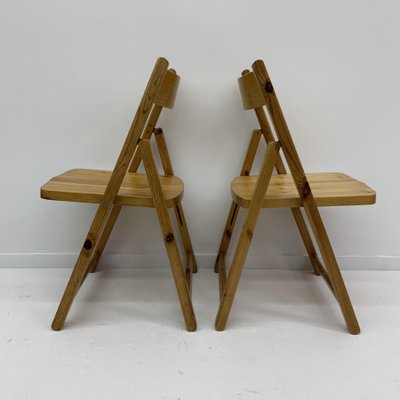 Pinewood Folding Chairs, 1970s, Set of 2-BGP-1029930