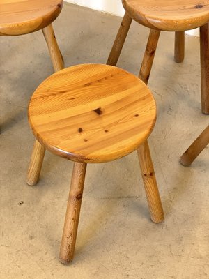 Pinewood Stools in the style of Charlotte Perriand, 1960s, Set of 4-NPC-1811963