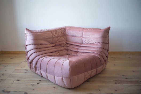 Pink Pearl Velvet Togo Corner Chair by Michel Ducaroy for Ligne Roset-IXA-1309442