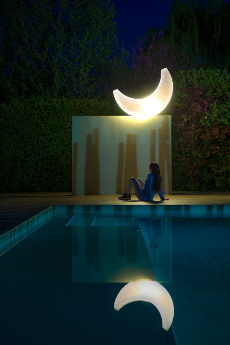 OUTDOOR AND INDOOR SEAT/LAMP My Moon Lamp by Seletti