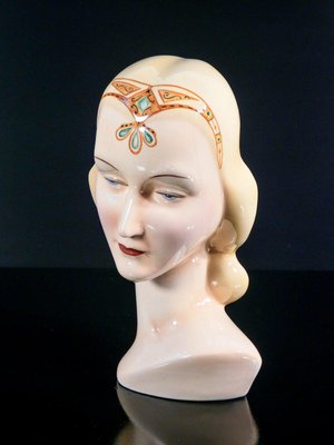 Porcelain Sculpture Lady by Antonio Ronzan, 1940s-OJE-2028719