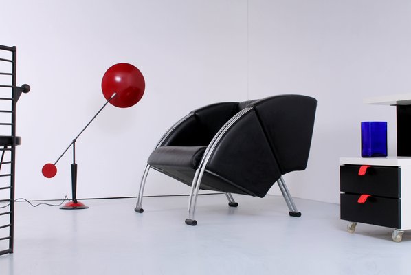 Postmodern Black and Chrome Leather Easy Chair by Young, 1980s-XT-1370747