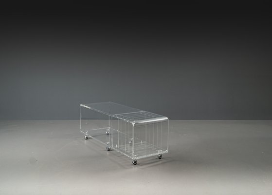 Postmodern Space Age Acrylic Glass Serving Bar Cart in the style of David Lange, 1960s-VLO-1703679