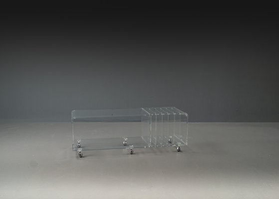 Postmodern Space Age Acrylic Glass Serving Bar Cart in the style of David Lange, 1960s-VLO-1703679