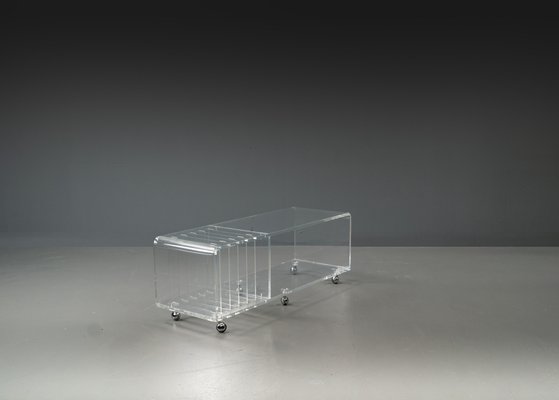 Postmodern Space Age Acrylic Glass Serving Bar Cart in the style of David Lange, 1960s-VLO-1703679