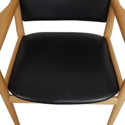 Pp-513 Armchair in Oak and Black Leather by Hans Wegner, 1990s-MTD-1805040