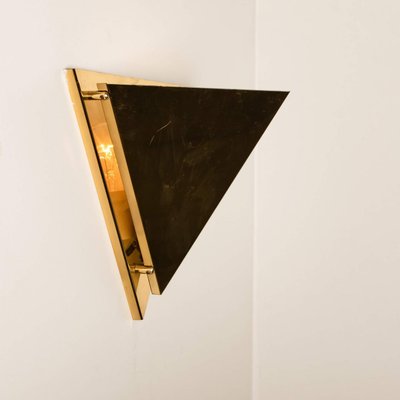 Pyramid Shaped Massive Brass Wall Lamp from OTHR, 1970s-VDW-1813978