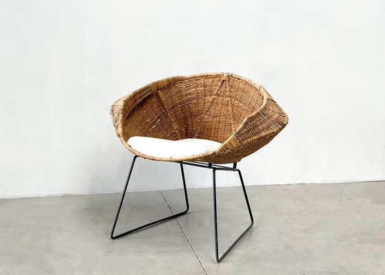 Rattan and Boucle Easy Chair, 1970s-XLH-1721385