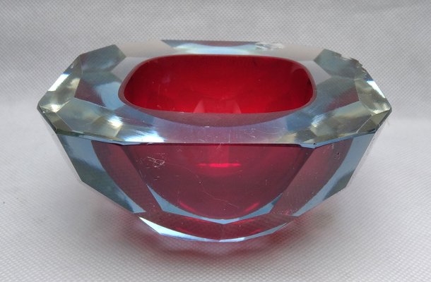 Red Glass Faceted Bowl with Diamond Cut from Mandruzzo Mandruzzato-LCV-1417228