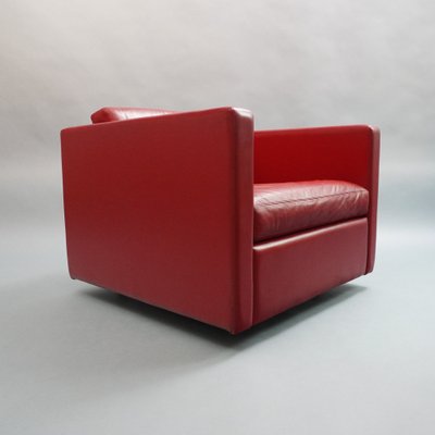 Red Leather 1051 Club Armchair by Charles Pfister from Knoll Inc. / Knoll International, 2000-RST-1371928