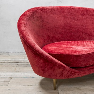 Red Velvet Sofa, 2010-FWM-1739786