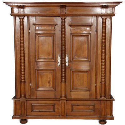 Renaissance / Early Baroque Wardrobe in Walnut, 1670s-DXD-1790236