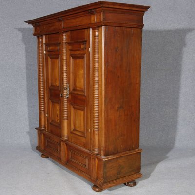 Renaissance / Early Baroque Wardrobe in Walnut, 1670s-DXD-1790236