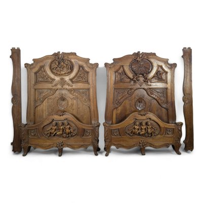 Renaissance Style Bedframes in Solid Walnut, Set of 2-HLV-2024383