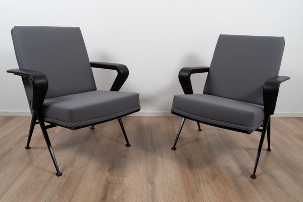 Repose Lounge Chairs Set by Friso Kramer for Ahrend De Cirkel, 1967, Set of 2-GE-746590