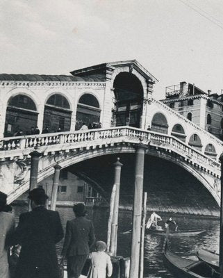 Rialto Bridge, Italy, 1950s, Black & White Photograph-DYV-1236147