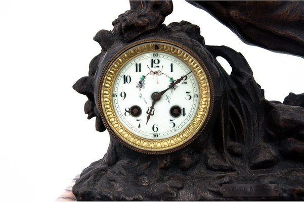 Roaring of the Lion Mantel Clock in Bronze and Marble, France, 1880s-BXB-968020