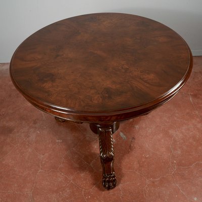 Round Center Table in Walnut with Three Victorian Style Carved Feet-RAQ-2034149