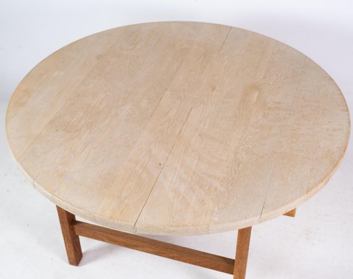 Round Coffee Table by Hans J. Wegner for PP Møbler, 1960s-UY-1425723