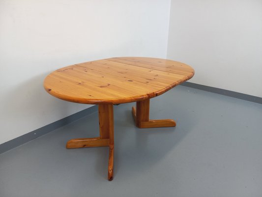 Round Extendable Pine Table, 1970s-AHO-1811738