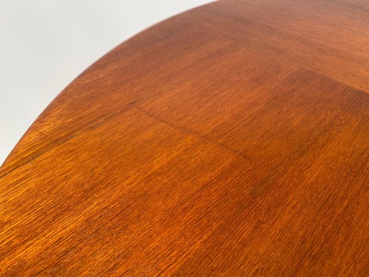 Round Mod. T41 Table in Rosewood attributed to Osvaldo Borsani for Tecno, Italy, 1958-KKZ-1814207