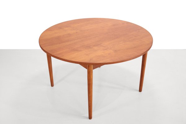 Round Teak Dining Room Table, Denmark, 1960s-BQ-2042272