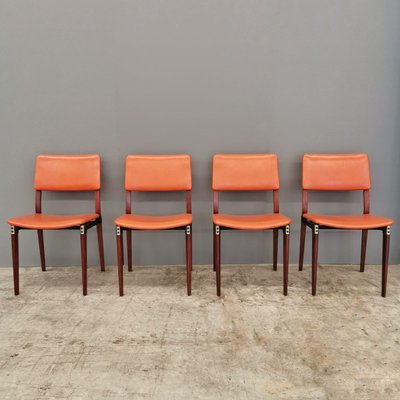 S82 Leather and Wood Chairs by Eugenio Gerli for Tecno, 1960s, Set of 4-PRS-1448842