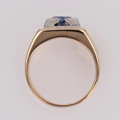 Sapphire 18 Karat Yellow Gold Tank Signet Ring, 1940s-OLU-1743325