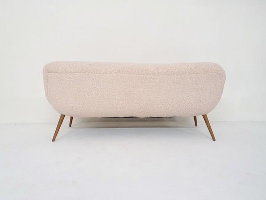 Scandinanvian Modern Sofa in Boucle, Denmark, 1960s-ZO-1297760