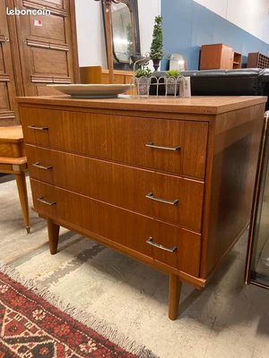 Scandinavian Dresser in Teak-HLV-1735780